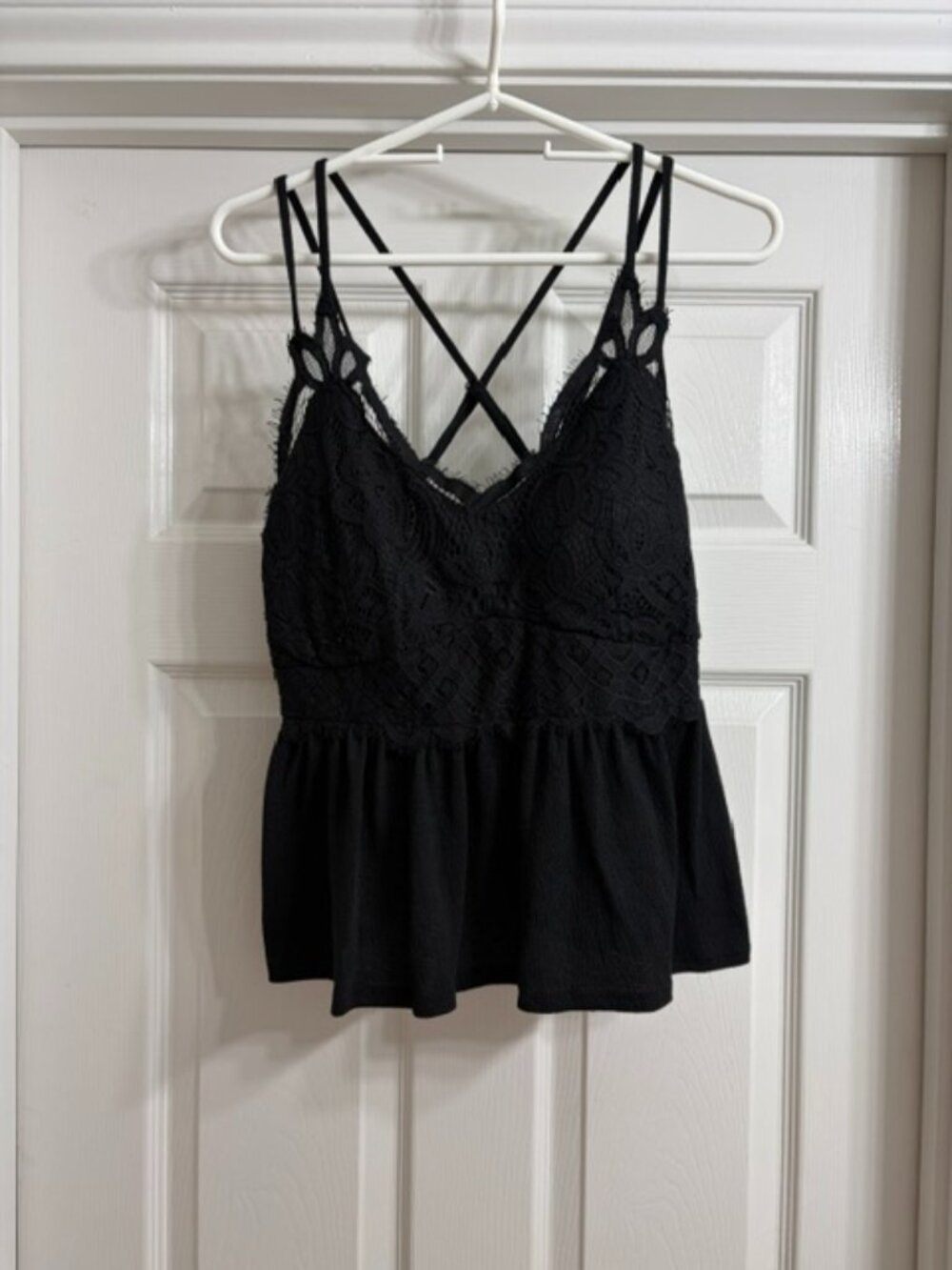 No Boundaries Brand Women's Black Lace Tank Top, Size XL (Juniors 15-17)